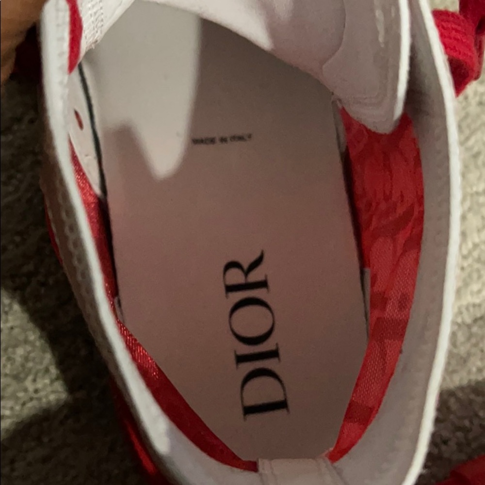 Like new Red Christian Dior b23 in size 43 - Picture 6 of 10